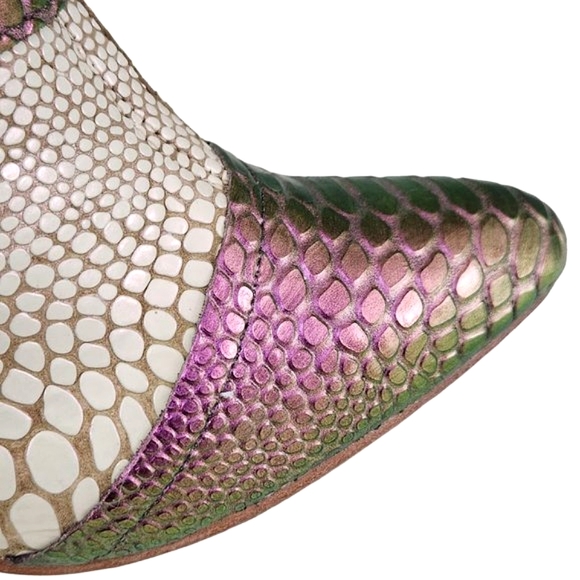 FREEBIRD BY STEVEN JOEY WHITE PEARL HOLOGRAM IRIDESCENT SNAKE CUSTOM BOOTIES - Picture 7 of 16